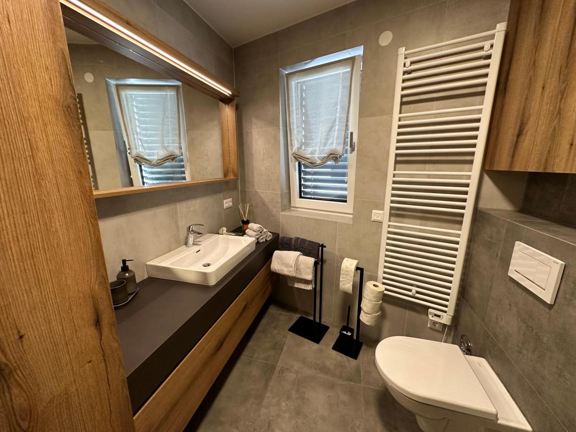 Apartment Deluxe Ossiacher See - Gerlitzen Sattendorf Eksteriør bilde